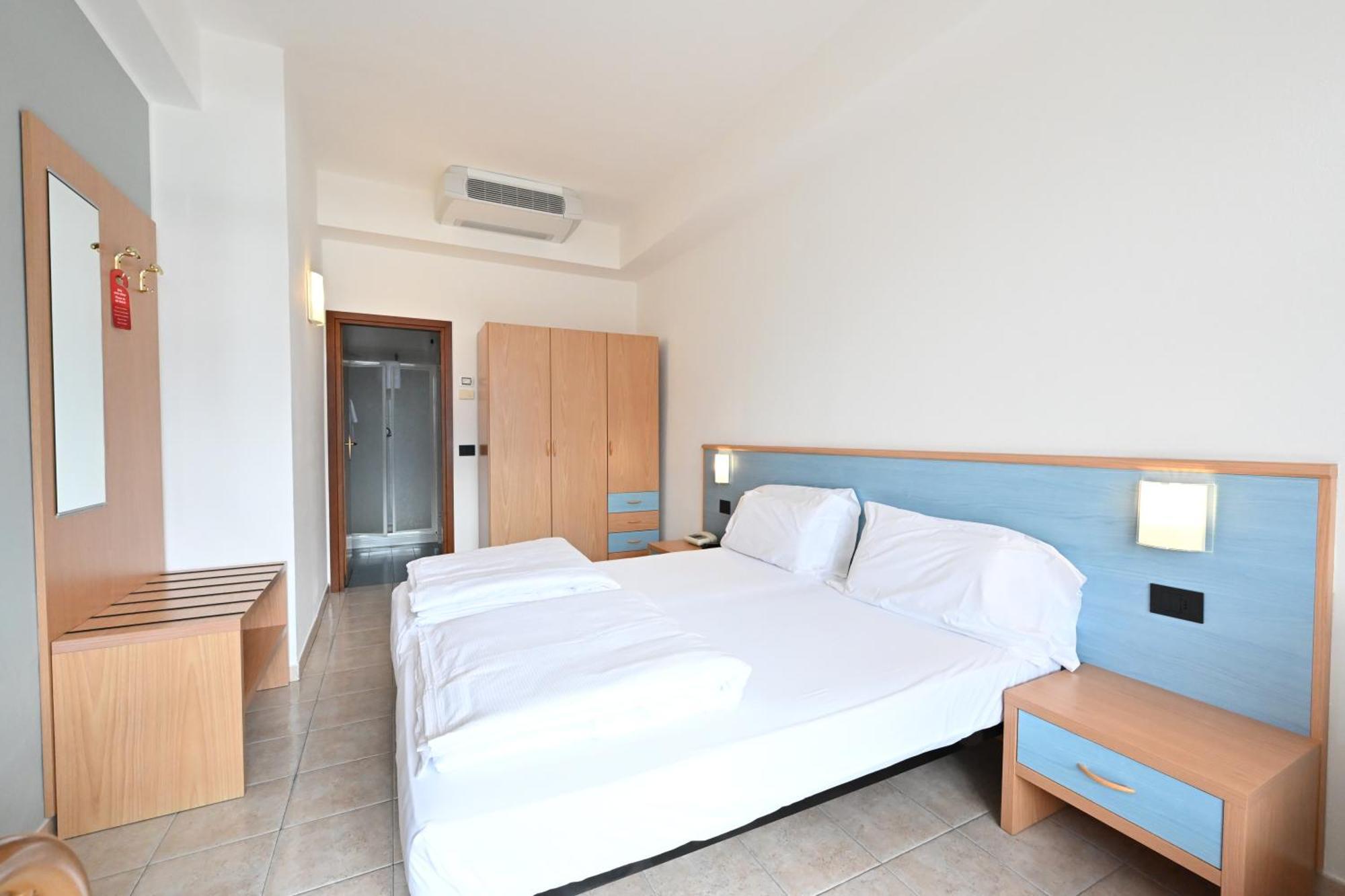 Hotel Coste Лимоне-суль-Гарда Экстерьер фото